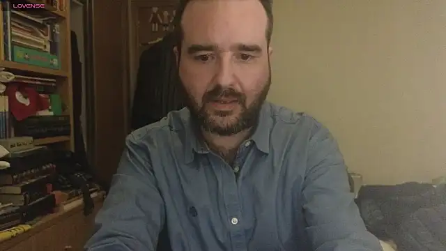 curiosillo83 online show from 02/27/25, 01:48