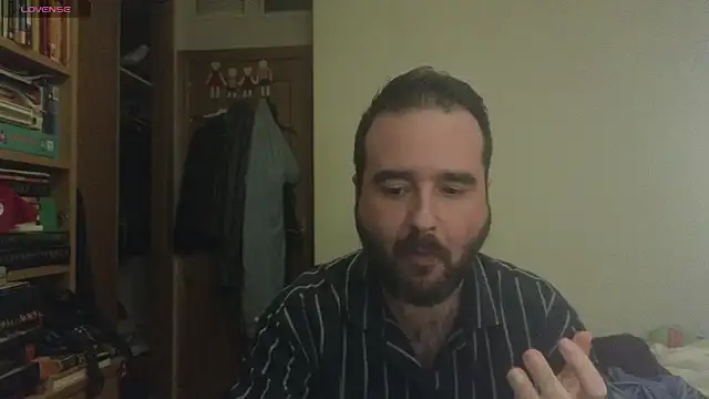 curiosillo83 online show from 03/01/25, 06:00