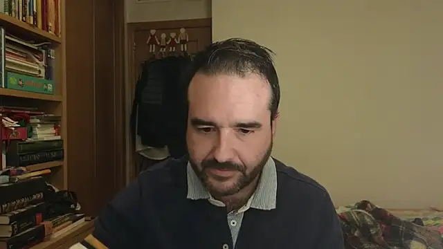 curiosillo83 online show from 11/19/25, 05:13