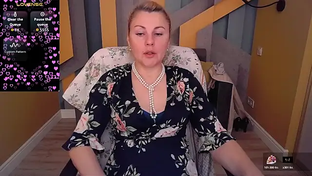 Candy Long online show from 05/30/26, 05:37