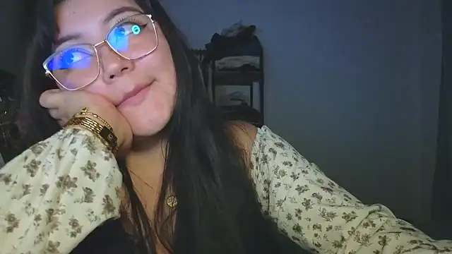 Snapshot of Sakura_0505 chatting on 03/06/26, 12:40 Sakura 0505 online show from 03/06/26, 12:40