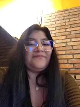 Snapshot of Sakura_0505 chatting on 03/12/26, 11:33 Sakura 0505 online show from 03/12/26, 11:33