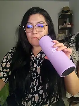 Snapshot of Sakura_0505 chatting on 03/27/26, 01:11 Sakura 0505 online show from 03/27/26, 01:11