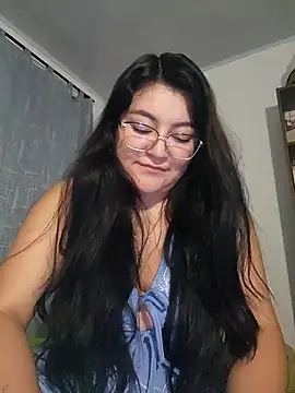 Snapshot of Sakura_0505 chatting on 04/19/26, 12:00 Sakura 0505 online show from 04/19/26, 12:00