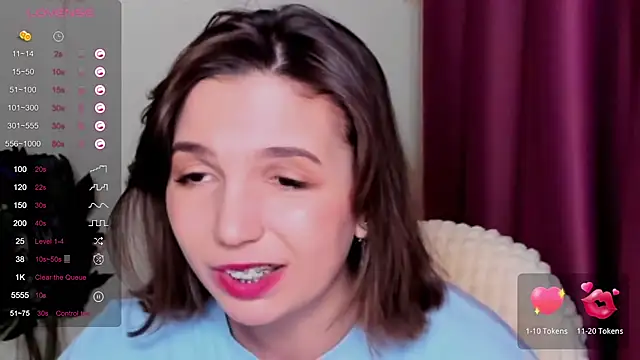 KindHazelHere  online show from 02/22/25, 10:31