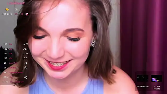 KindHazelHere  online show from 03/09/25, 10:08