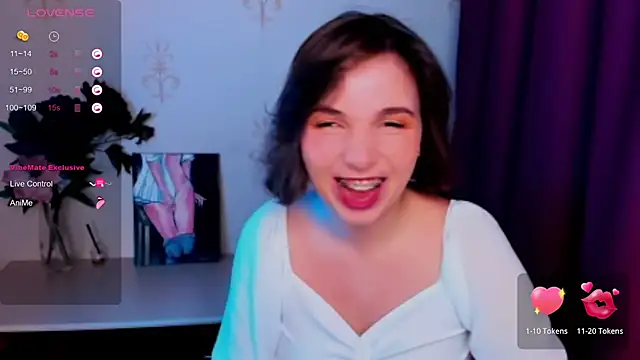 KindHazelHere  online show from 10/21/25, 08:26