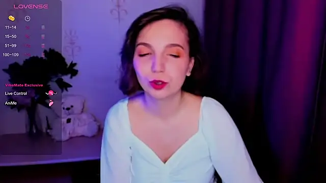 KindHazelHere  online show from 11/20/25, 05:34