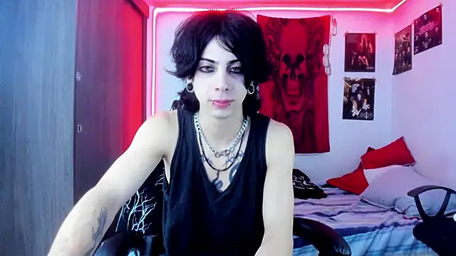 Snapshot of dussk_ chatting on 01/31/25, 05:40 dussk online show from 01/31/25, 05:40