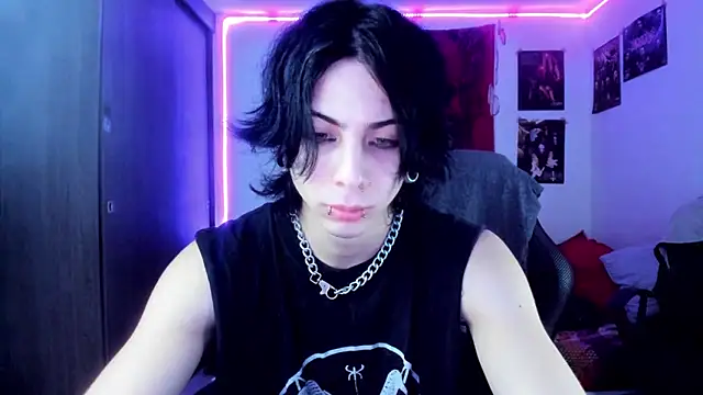 Snapshot of dussk_ chatting on 02/27/25, 05:34 dussk online show from 02/27/25, 05:34
