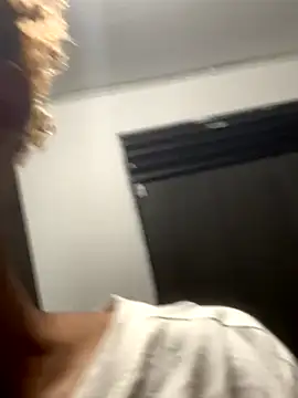 Snapshot of matatanlove chatting on 12/06/24, 06:37 matatanlove online show from 12/06/24, 06:37