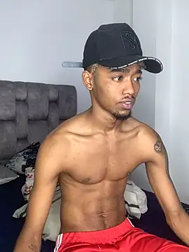 Snapshot of matatanlove chatting on 12/07/24, 06:32 matatanlove online show from 12/07/24, 06:32