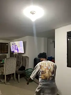 Snapshot of matatanlove chatting on 12/28/24, 01:50 matatanlove online show from 12/28/24, 01:50