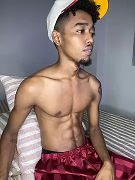 Snapshot of matatanlove chatting on 01/04/25, 05:27 matatanlove online show from 01/04/25, 05:27