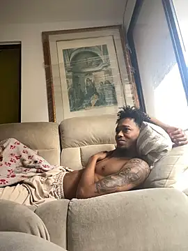 Snapshot of matatanlove chatting on 01/11/25, 09:36 matatanlove online show from 01/11/25, 09:36