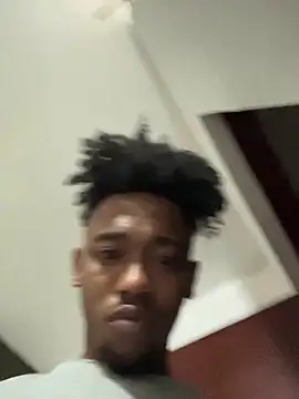 Snapshot of matatanlove chatting on 02/14/25, 06:34 matatanlove online show from 02/14/25, 06:34