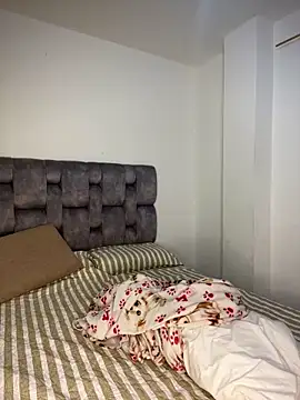 Snapshot of matatanlove chatting on 02/20/25, 06:06 matatanlove online show from 02/20/25, 06:06