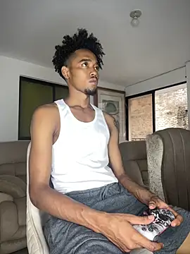 Snapshot of matatanlove chatting on 02/20/25, 10:48 matatanlove online show from 02/20/25, 10:48