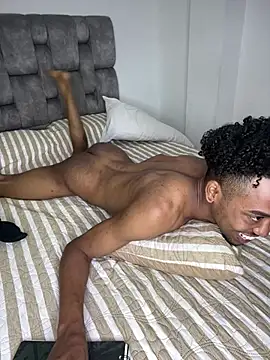 Snapshot of matatanlove chatting on 02/21/25, 01:55 matatanlove online show from 02/21/25, 01:55