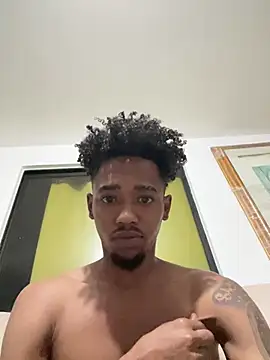 Snapshot of matatanlove chatting on 03/22/25, 05:17 matatanlove online show from 03/22/25, 05:17