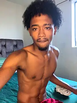 Snapshot of matatanlove chatting on 09/26/25, 05:28 matatanlove online show from 09/26/25, 05:28