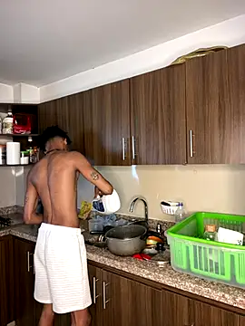 Snapshot of matatanlove chatting on 10/04/25, 02:59 matatanlove online show from 10/04/25, 02:59