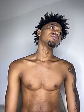 Snapshot of matatanlove chatting on 10/13/25, 01:16 matatanlove online show from 10/13/25, 01:16