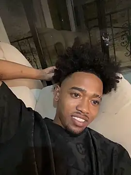 Snapshot of matatanlove chatting on 12/14/25, 04:07 matatanlove online show from 12/14/25, 04:07