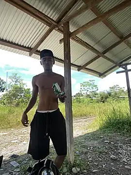 Snapshot of matatanlove chatting on 02/20/26, 04:29 matatanlove online show from 02/20/26, 04:29