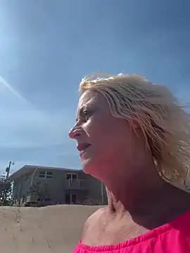 TiffaneyLove online show from 03/12/25, 07:59