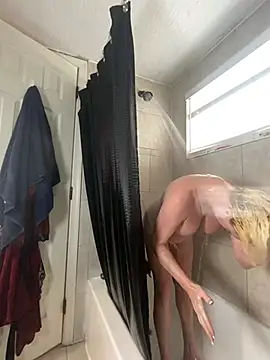 TiffaneyLove online show from 03/17/25, 12:35