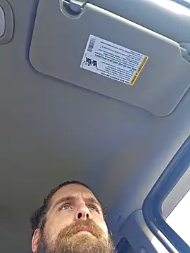 Wooderson107 online show from 12/21/25, 03:30