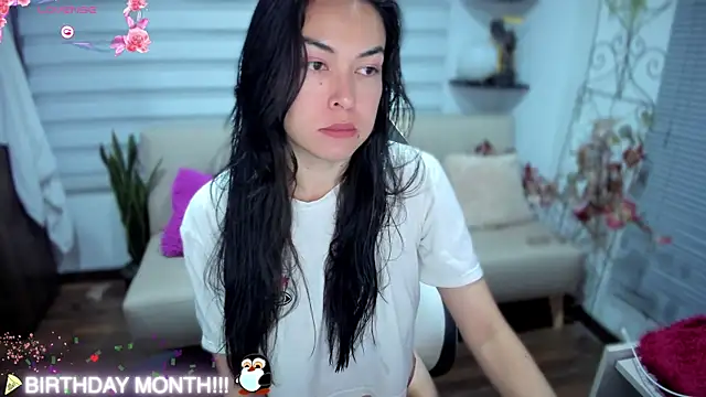 Snapshot of Lunlunera chatting on 11/07/25, 01:49 Lunlunera online show from 11/07/25, 01:49