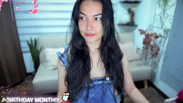 Snapshot of Lunlunera chatting on 11/09/25, 12:42 Lunlunera online show from 11/09/25, 12:42