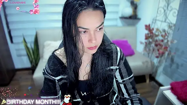 Snapshot of Lunlunera chatting on 11/15/25, 03:15 Lunlunera online show from 11/15/25, 03:15