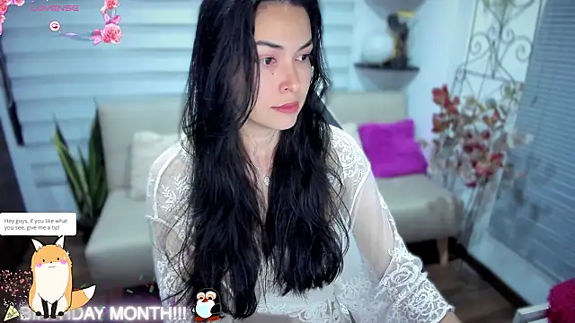 Snapshot of Lunlunera chatting on 11/16/25, 01:44 Lunlunera online show from 11/16/25, 01:44