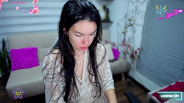 Lunlunera online show from 03/21/26, 03:11