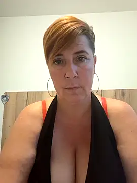 Evalibertinesexy online show from 10/14/25, 04:30