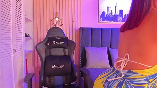 ashlye miller  online show from 02/11/25, 03:29