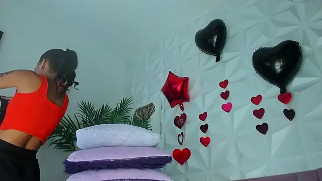 Hellen Sky online show from 04/09/26, 07:08