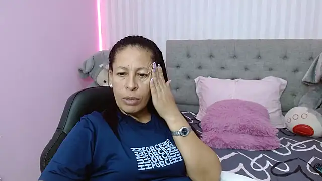 mature martina online show from 01/27/25, 10:38