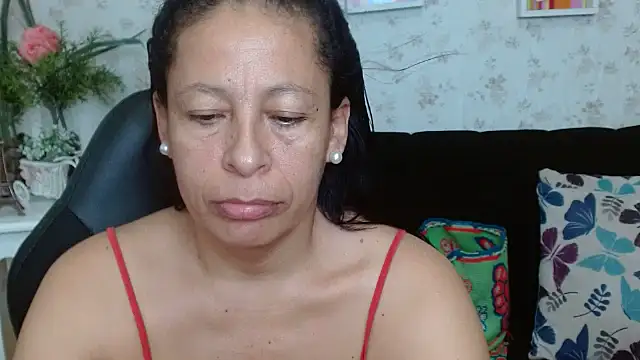 mature martina online show from 01/31/25, 05:19