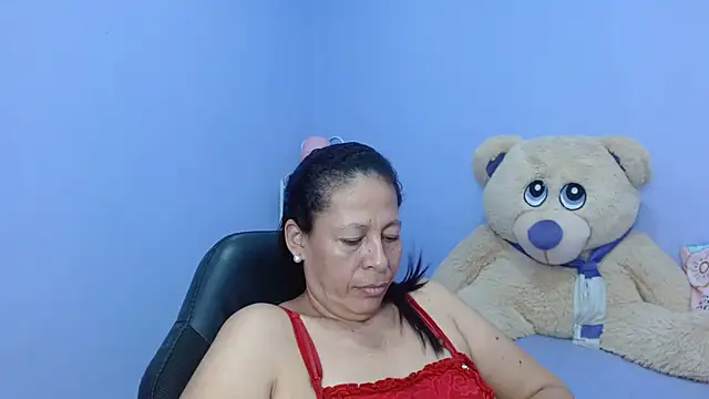 mature martina online show from 02/02/25, 02:06