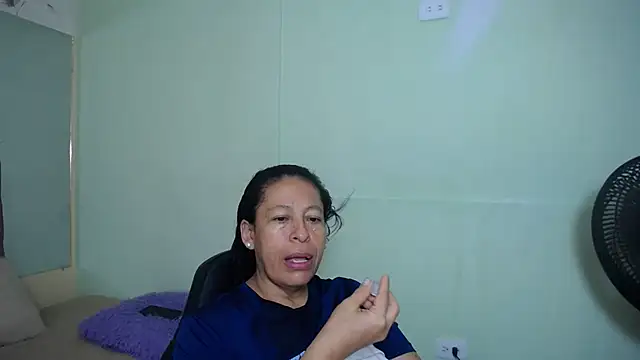 mature martina online show from 02/25/25, 05:19