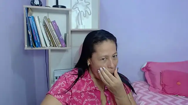 mature martina online show from 10/27/25, 10:14