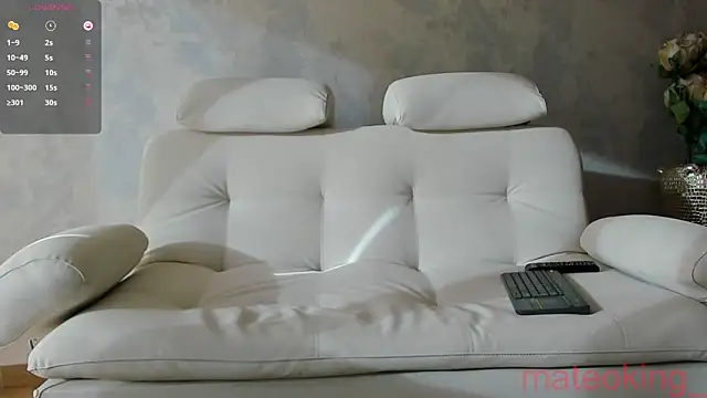 Snapshot of Mateoking__ chatting on 12/18/24, 09:29 Mateoking online show from 12/18/24, 09:29