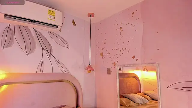 JESYSOZ23  online show from 02/13/25, 03:18