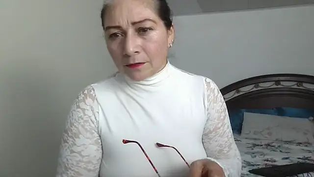 ruby-milf1 online show from 12/03/24, 10:18