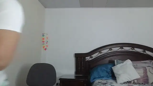 ruby-milf1 online show from 12/09/24, 08:54