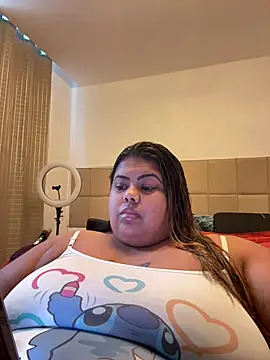 Snapshot of biancabombombbw chatting on 06/01/26, 05:58 biancabombombbw online show from 06/01/26, 05:58